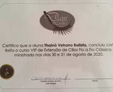 Dani Lashes Designer