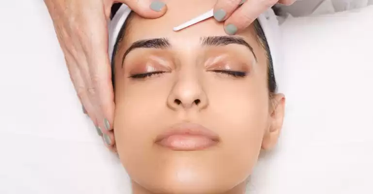 Dermaplaning